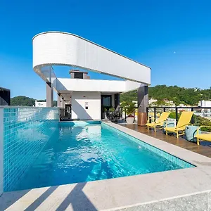 Confortavel Loft Duplex Em Com Piscina Apartamento Bombinhas