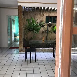 Elizondo Quarto em Acomodações Particulares Natal